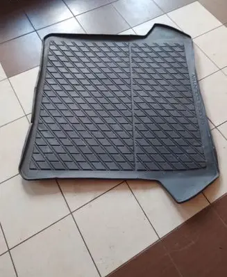 Toyota Land Cruiser (J120) Trunk/boot mat liner 