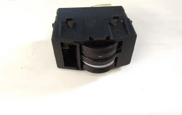 Audi A2 Headlight level height control switch 8Z0919094