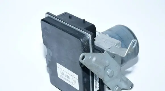BMW X1 E84 ABS Pump 6799417 6799417-01