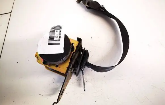 Nissan Primera Rear seatbelt 88844av720