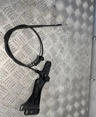 Engine bonnet (hood) release handle