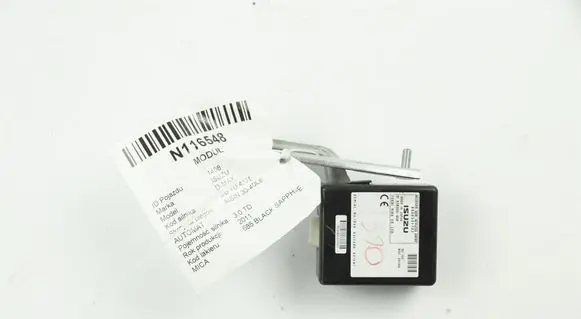 Isuzu D-Max Door central lock control unit/module 8980531702