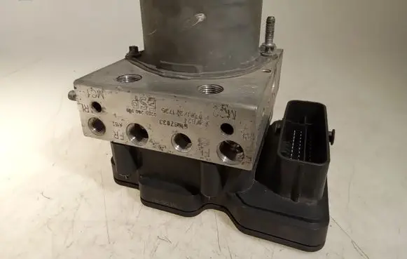 Peugeot Boxer ABS Pump 0265956214 2265106516