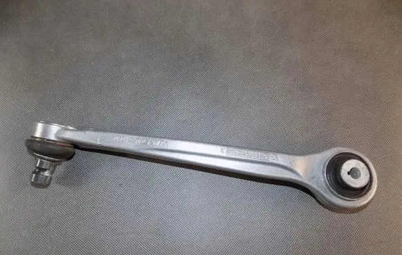Audi Q7 4M Front control arm 4M0407506B