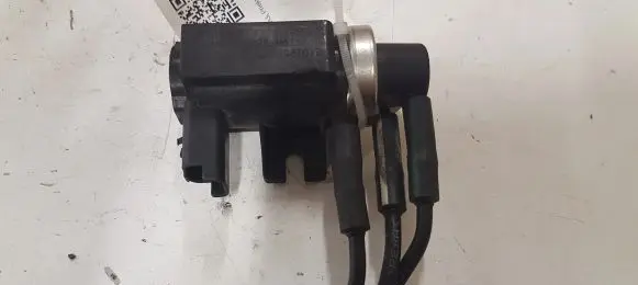 Citroen C6 Turbo solenoid valve 4M5Q9E882AA 70051800