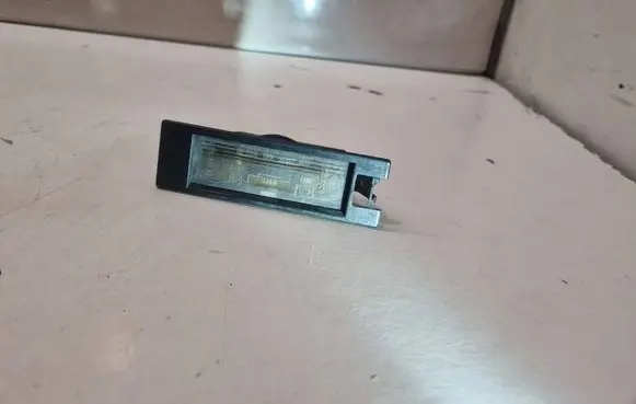 Opel Zafira B Number plate light 0461200