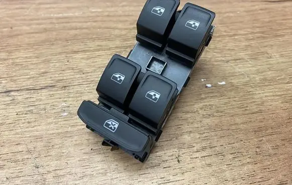 Skoda Elroq Electric window control switch 5G0959857D