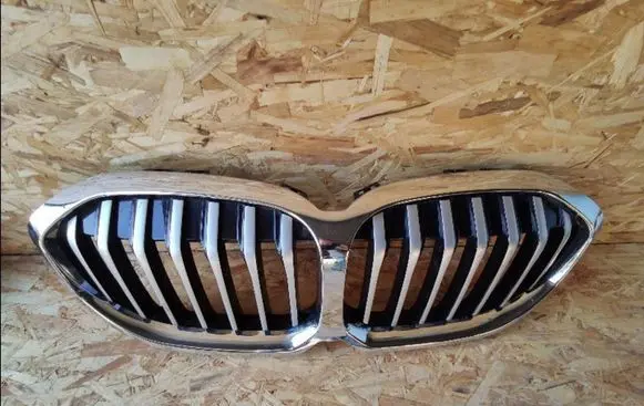 BMW 1 F40 Front grill 5A39366