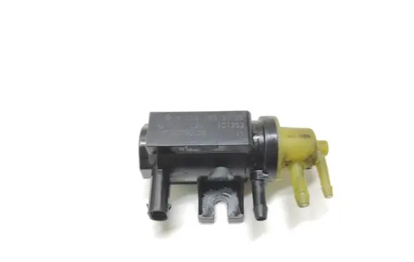 Mercedes-Benz E W212 Turbo solenoid valve A0091533128