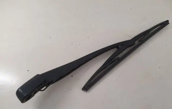 Nissan X-Trail T31 Rear wiper blade arm 
