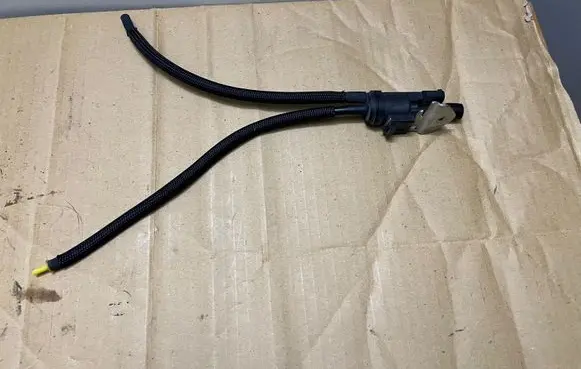 Mercedes-Benz GLE (W166 - C292) Turbo solenoid valve 0025407097
