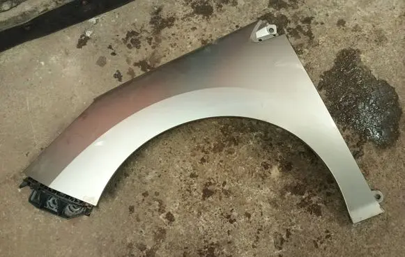 Peugeot 308 SW Fender 
