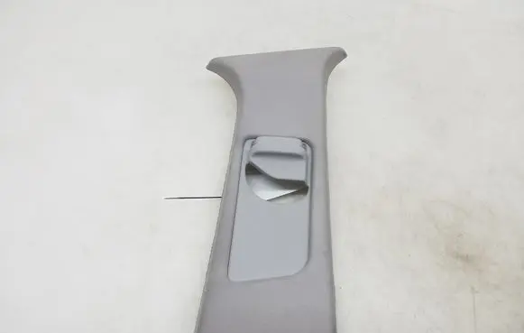 (B) pillar trim (top)