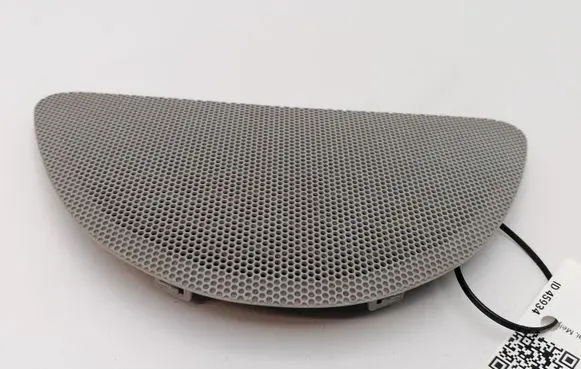 Mercedes-Benz CLK A208 C208 Parcel shelf speaker trim grill A2086900330