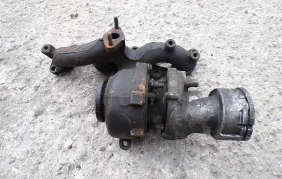Volkswagen Golf V Turbo 03G253014H