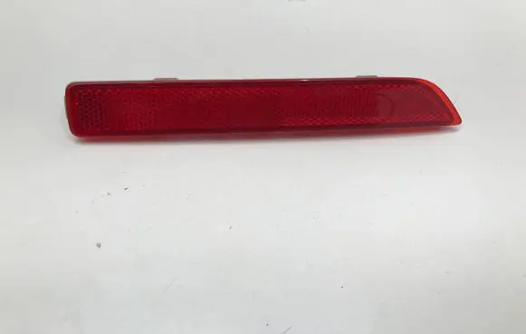 Nissan Leaf II (ZE1) Rear tail light reflector 9318501L