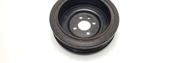 Volkswagen PASSAT B6 Crankshaft pulley 03G105243