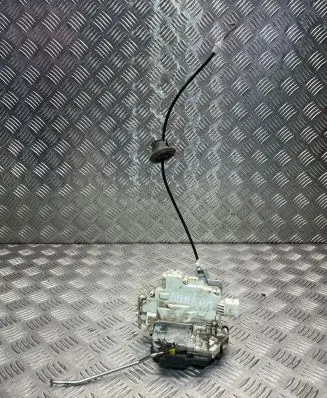 Audi A4 S4 B7 8E 8H Front door lock 8E1837016AA