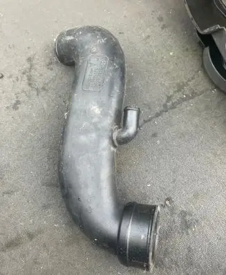 Opel Vectra C Air intake hose/pipe 55352724 329788454