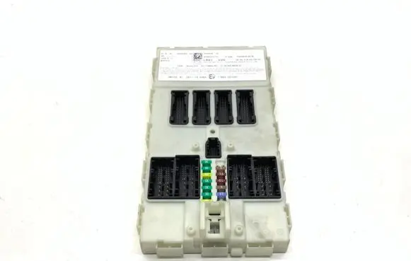 BMW X5 F15 Central body control module 9383424 50RN1FF10