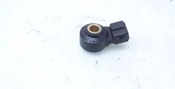 Mercedes-Benz CLS C219 Detonation knock sensor 0261231188 A0041539028