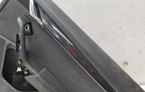 Skoda Octavia Mk3 (5E) Other rear door trim element 5E0839248