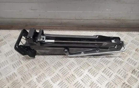 Audi Q5 SQ5 Lift Jack 8R0011031H