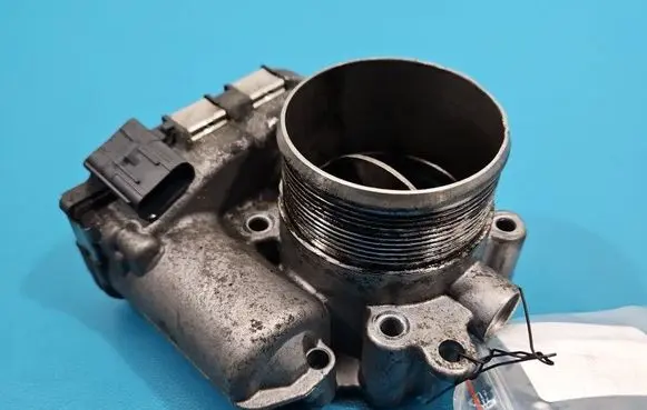Jaguar XE Throttle body valve G4D39F991AA IMPRK1546752