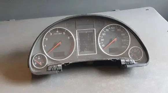 Audi A4 S4 B6 8E 8H Speedometer (instrument cluster) 036901830
