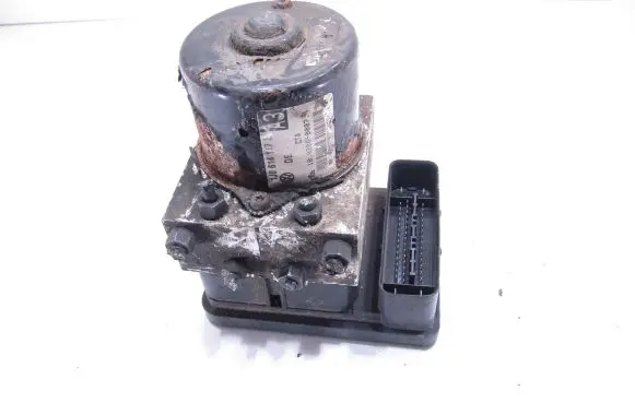 Volkswagen Golf IV ABS Pump 1C0907379C 00006061D3 10096003113