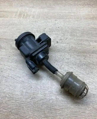 Mercedes-Benz ML W163 Vacuum valve A0005450427