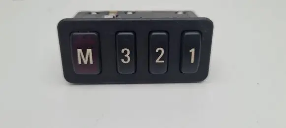 BMW 7 E38 Seat control switch 8352160