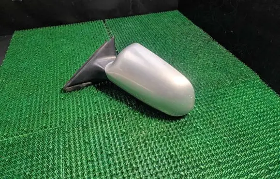 Audi A3 S3 8L Front door electric wing mirror RS0328395