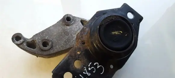 Nissan X-Trail T31 Engine mount bracket F6036100 DD130707