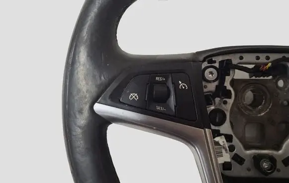 Opel Insignia A Steering wheel