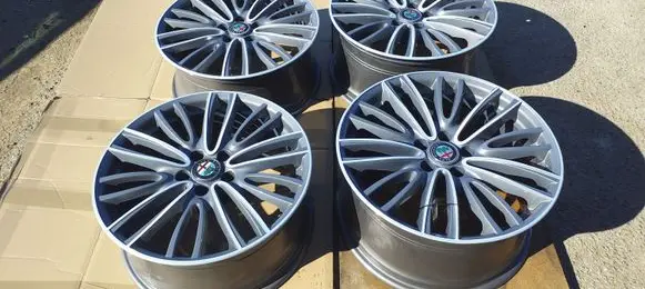 Alfa Romeo Giulia R18 alloy rim 156107471 166119156