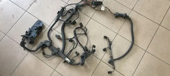 BMW 5 E60 E61 Engine installation wiring loom 780719801 780719701 758013802B
