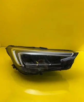 Opel Crossland X Headlight/headlamp YQ00709880