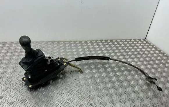 Audi Q7 4L Gear shifter/selector 4L1713041N