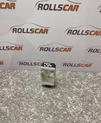 Volvo V50 Other control units/modules 31252983 S180036003VU