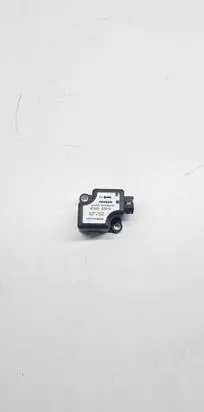 Nissan X-Trail T30 ESP acceleration yaw rate sensor 47930EQ010