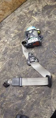 Audi TT TTS Mk2 Front seatbelt 8J8857705 305687500142