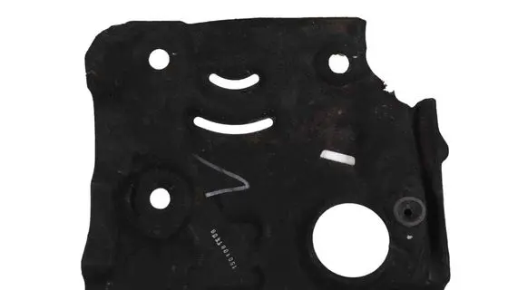 BMW i8 Engine splash shield/under tray 8607060 11148607060
