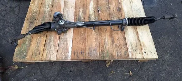 Volkswagen PASSAT B5.5 Steering rack