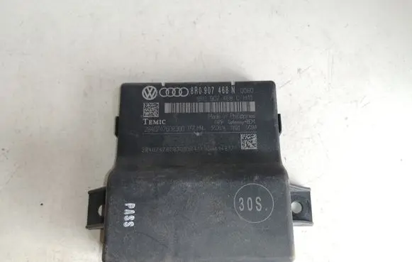 Audi A4 S4 B8 8K Gateway control module 8R0907468N 8R0907468C