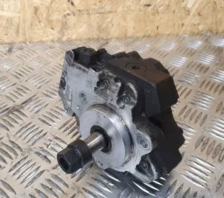 BMW X6 E71 Fuel injection high pressure pump 7798333 0445010146 491260