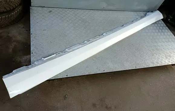 Mercedes-Benz S W222 Sill A2226980054