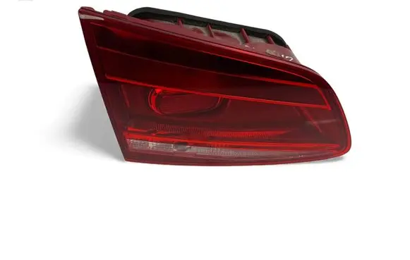 Volkswagen PASSAT B7 Rear/tail lights 3AF945093Q