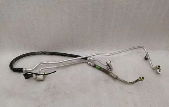 Mercedes-Benz SL R230 Air conditioning (A/C) pipe/hose A2308304515 A2308306415