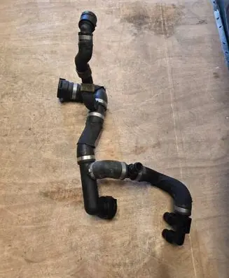 Mercedes-Benz GL X166 Coolant pipe/hose A2135005300 CTT56726